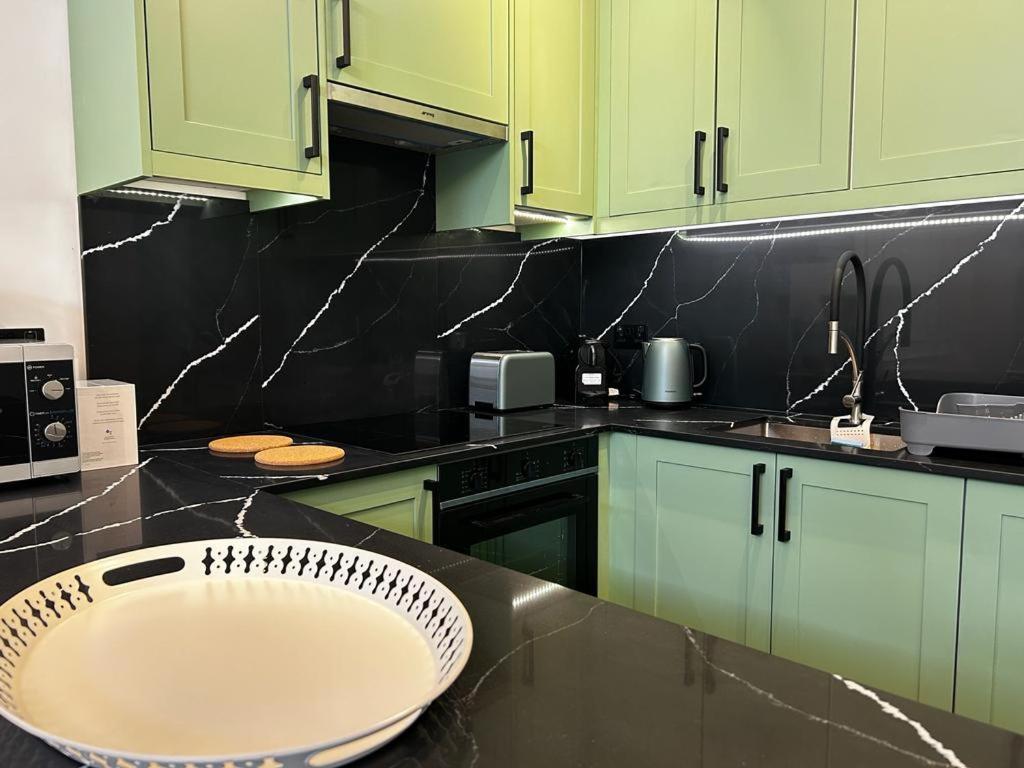 Earl'S Court Luxe Apartment لندن المظهر الخارجي الصورة